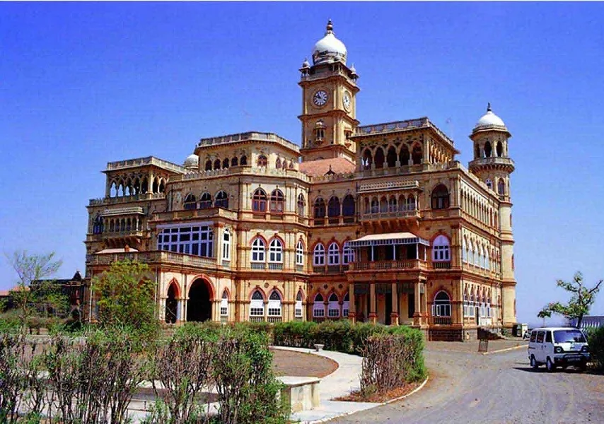Ranjit Vilas Palace, Wankaner